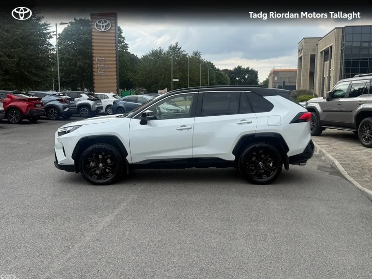 Toyota RAV4 SUV, Petrol Hybrid, 2024, White