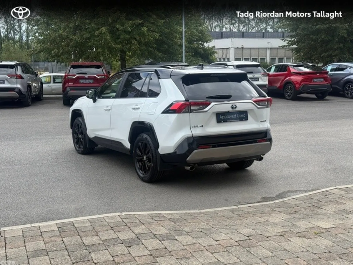 Toyota RAV4 SUV, Petrol Hybrid, 2024, White