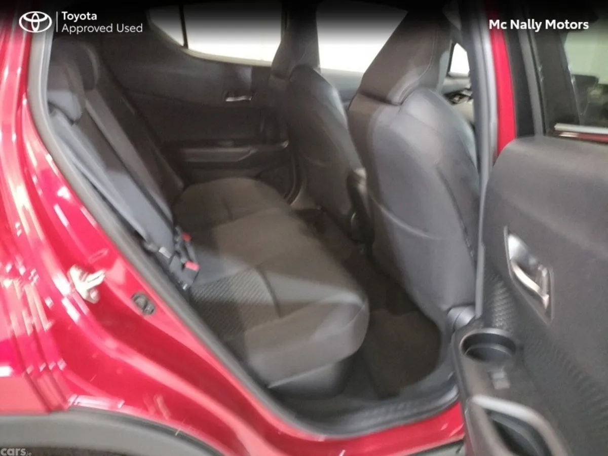Toyota C-HR SUV, Petrol Hybrid, 2023, Red