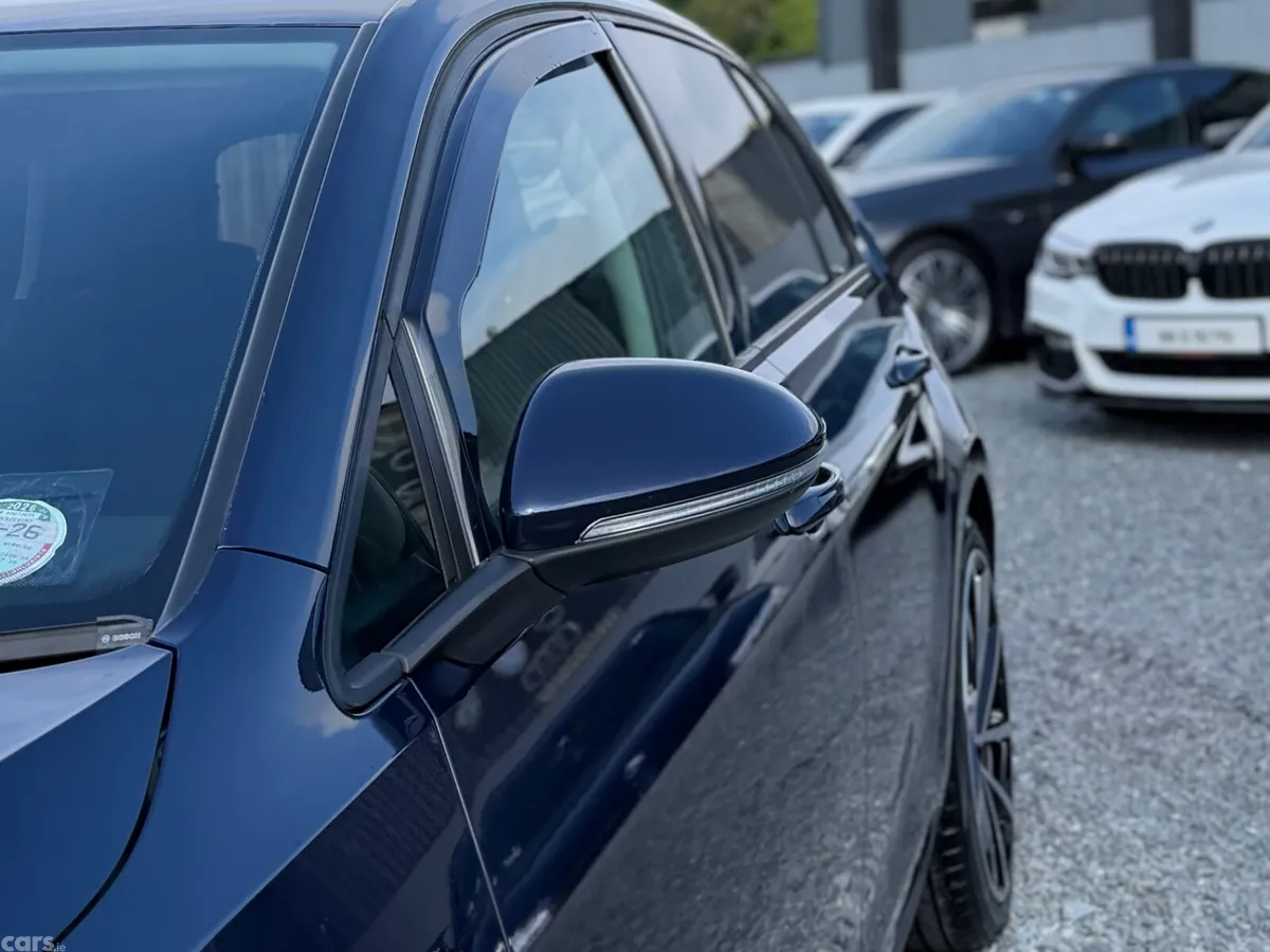 Volkswagen Golf Hatchback, Diesel, 2015, Blue