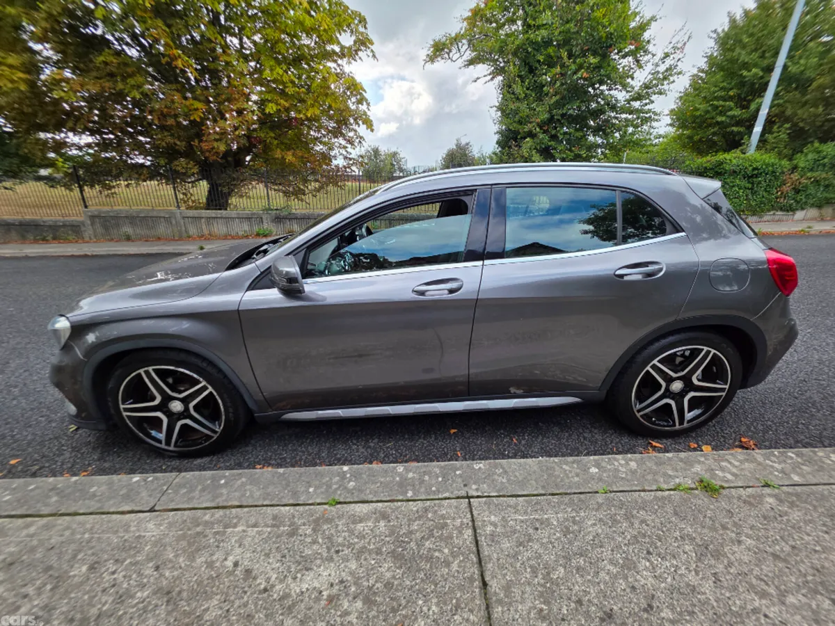 Mercedes-Benz GLA Hatchback, Petrol, 2017, Grey