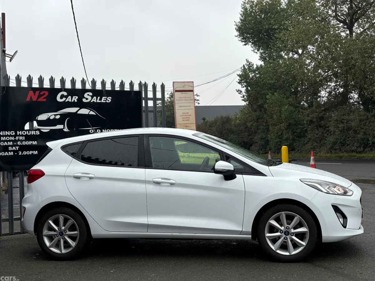 Ford Fiesta Hatchback, Petrol, 2019, White