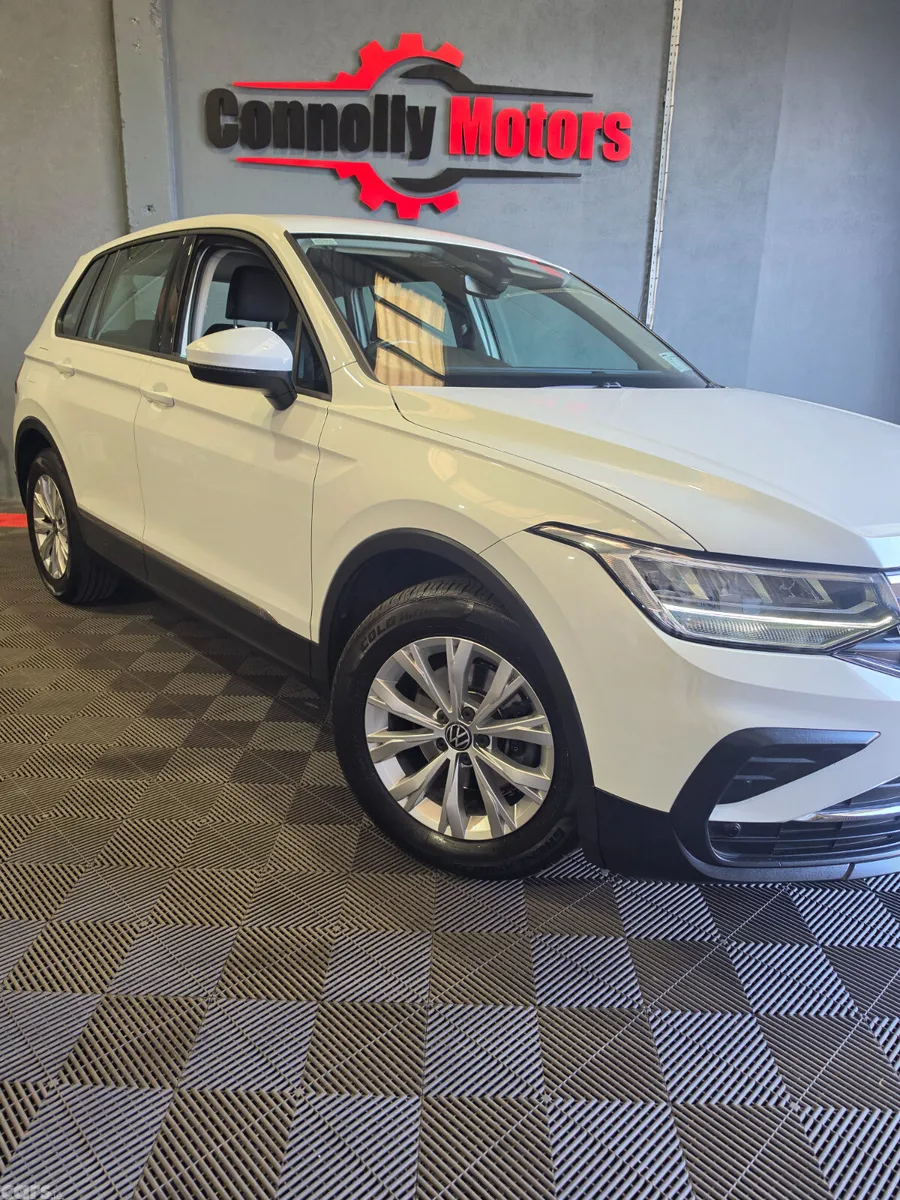 Volkswagen Tiguan SUV, Diesel, 2021, White