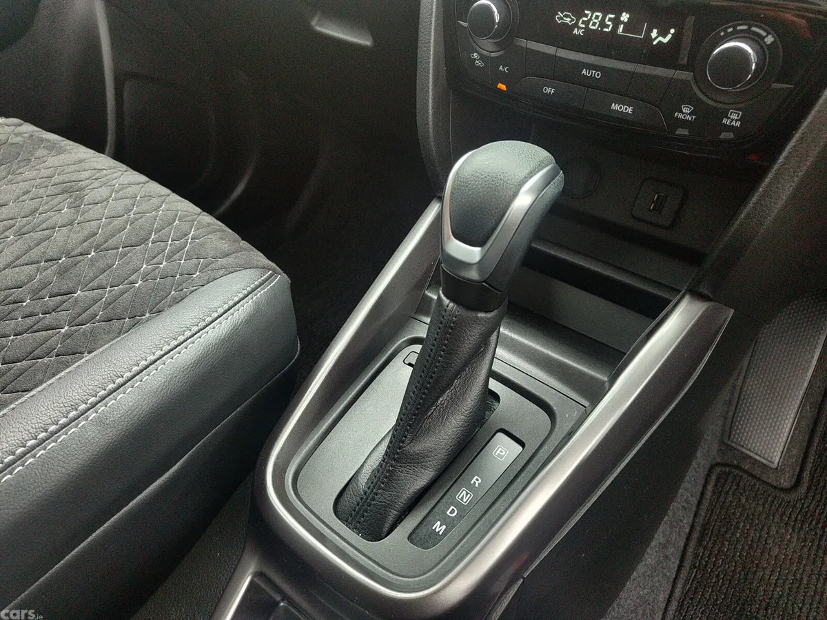 Suzuki Vitara SUV, Petrol Hybrid, 2025, Grey