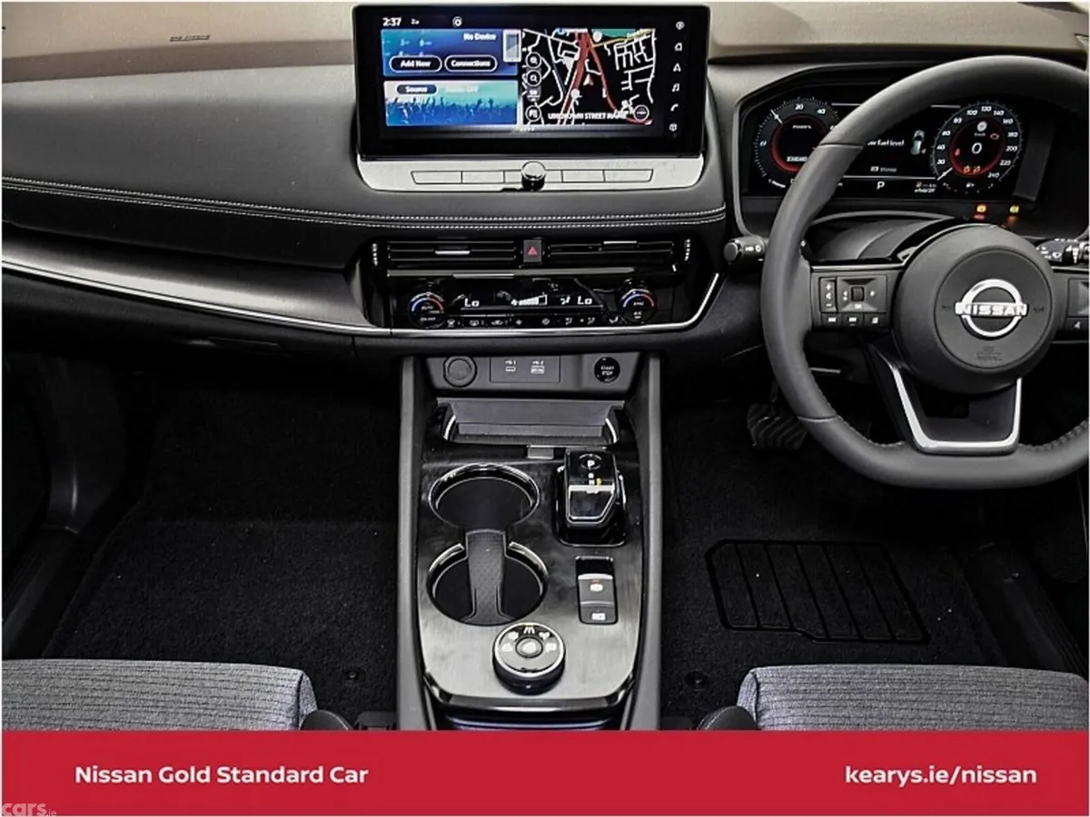 Nissan X-Trail SUV, Petrol Hybrid, 2024, Gold