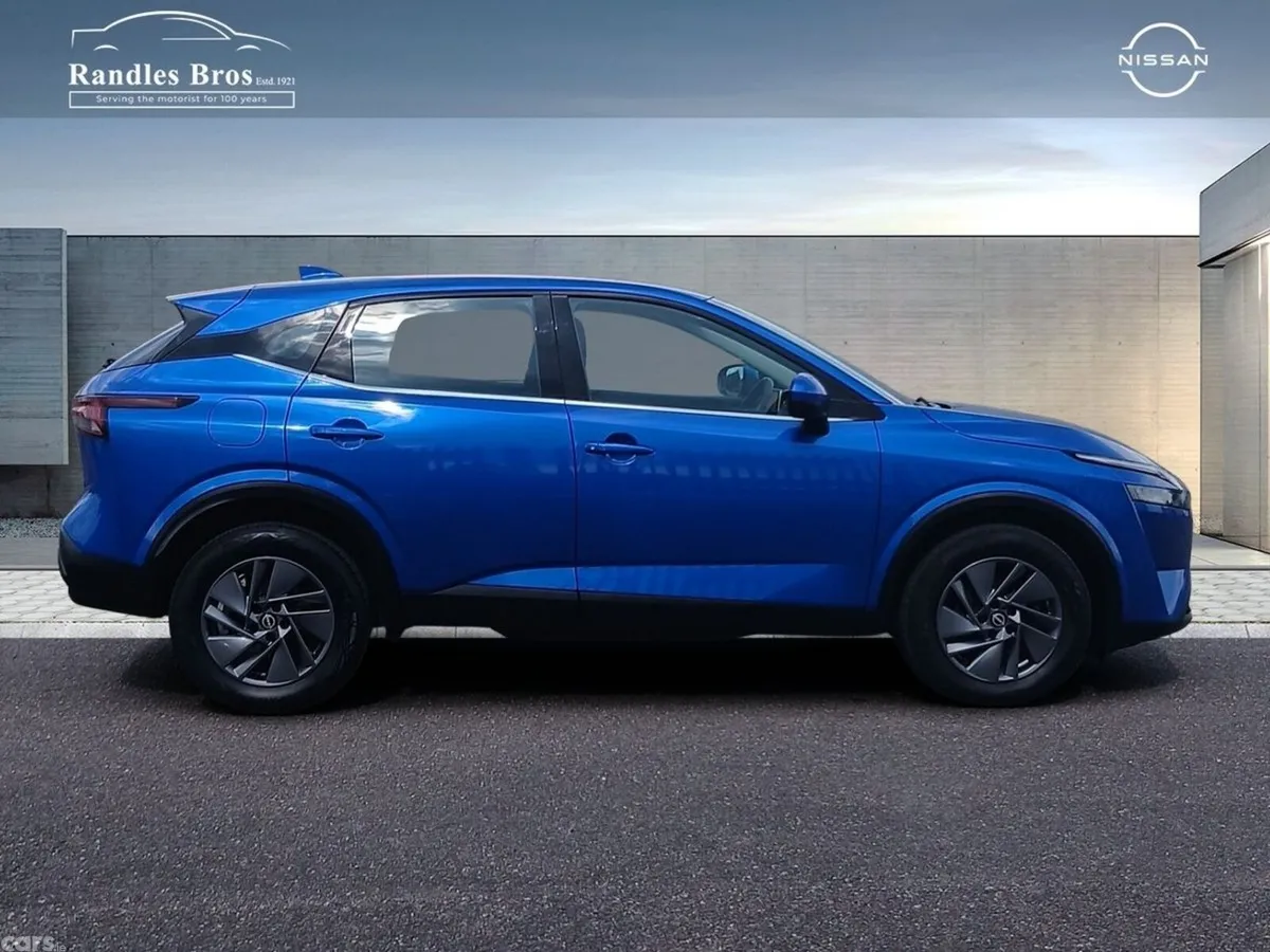 Nissan Qashqai MPV, Petrol, 2023, Blue