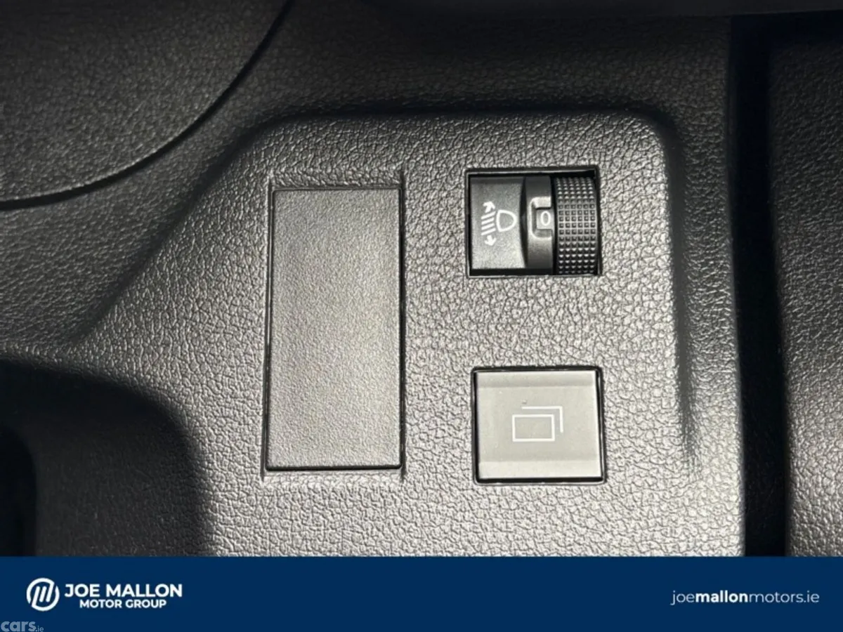 Peugeot Partner MPV, Diesel, 2026, White