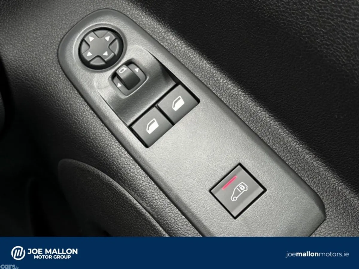 Peugeot Partner MPV, Diesel, 2026, White