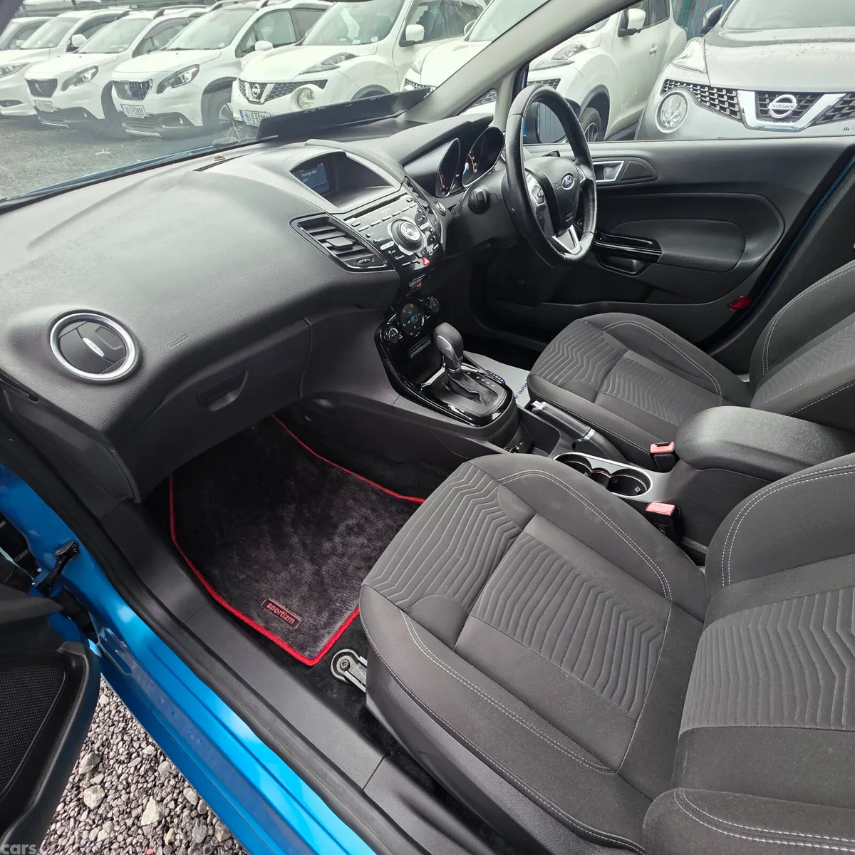 Ford Fiesta Hatchback, Petrol, 2015, Blue