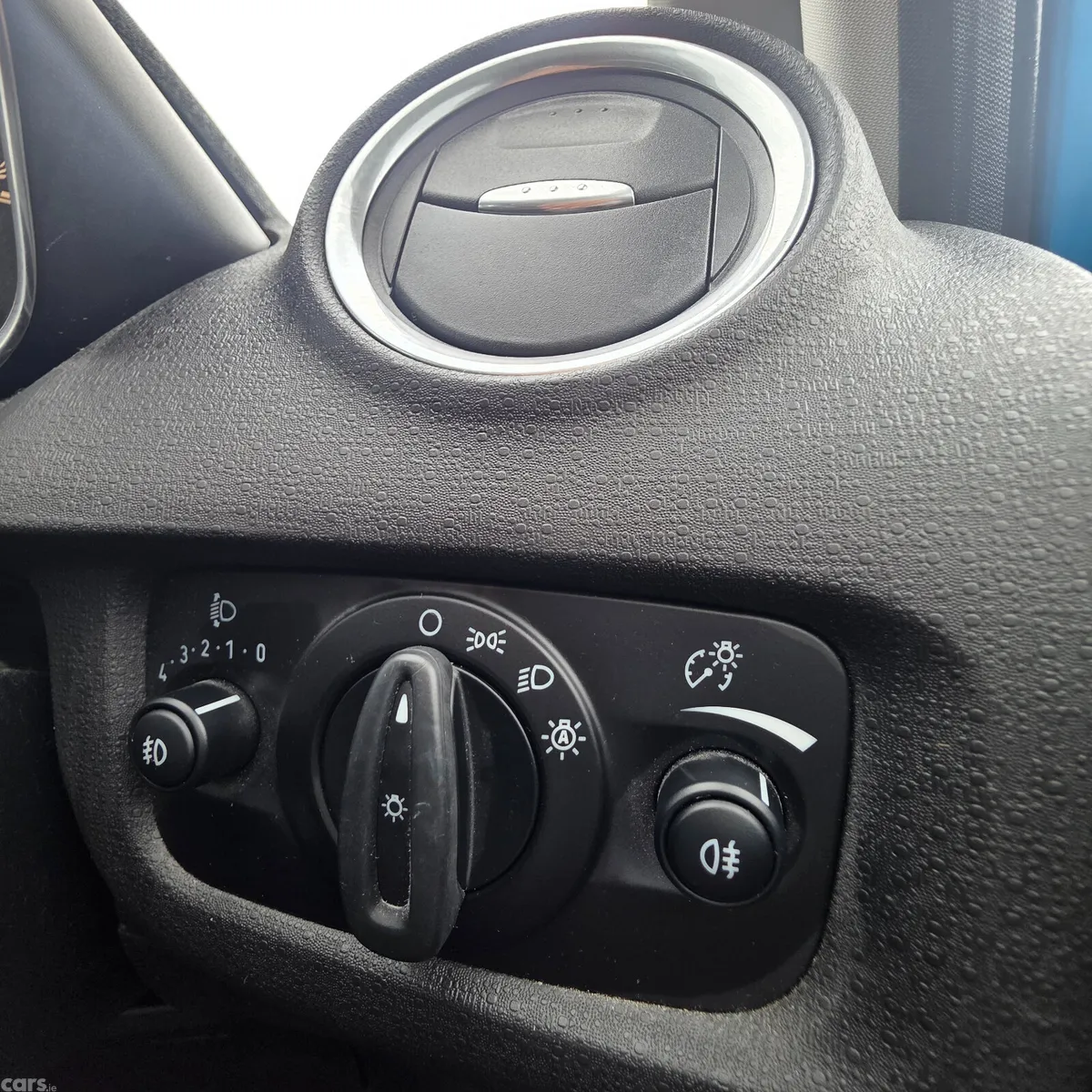Ford Fiesta Hatchback, Petrol, 2015, Blue