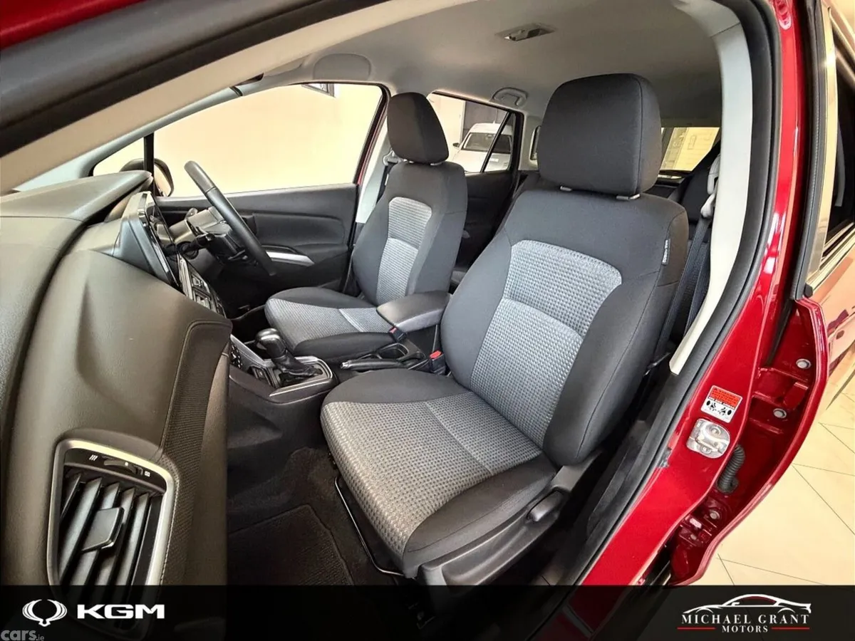 Suzuki SX4 S-Cross SUV, Petrol Hybrid, 2023, Red