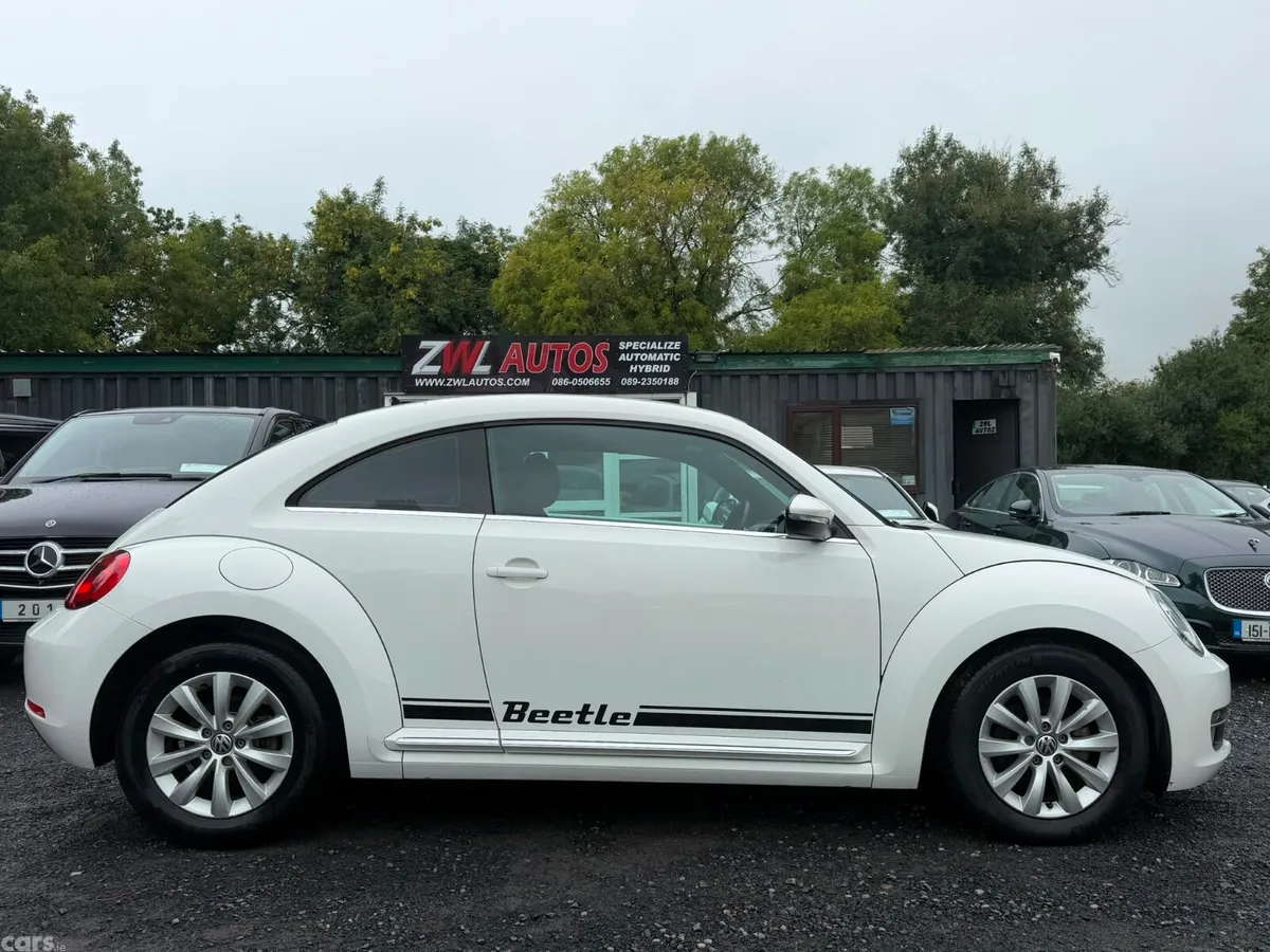 Volkswagen Beetle Coupe, Petrol, 2012, White