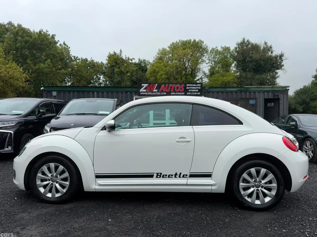 Volkswagen Beetle Coupe, Petrol, 2012, White