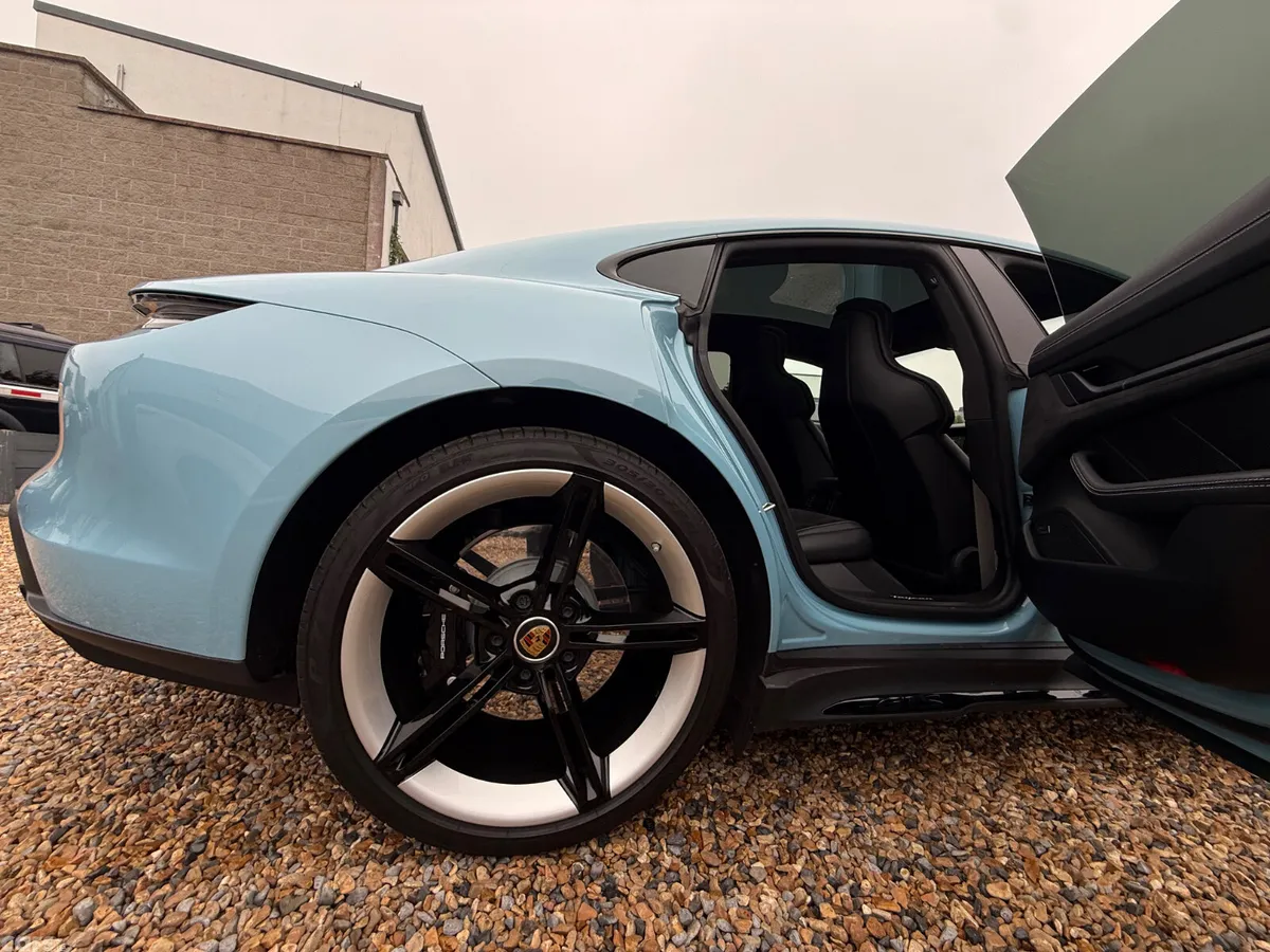 Porsche Taycan Saloon, Electric, 2023, Blue