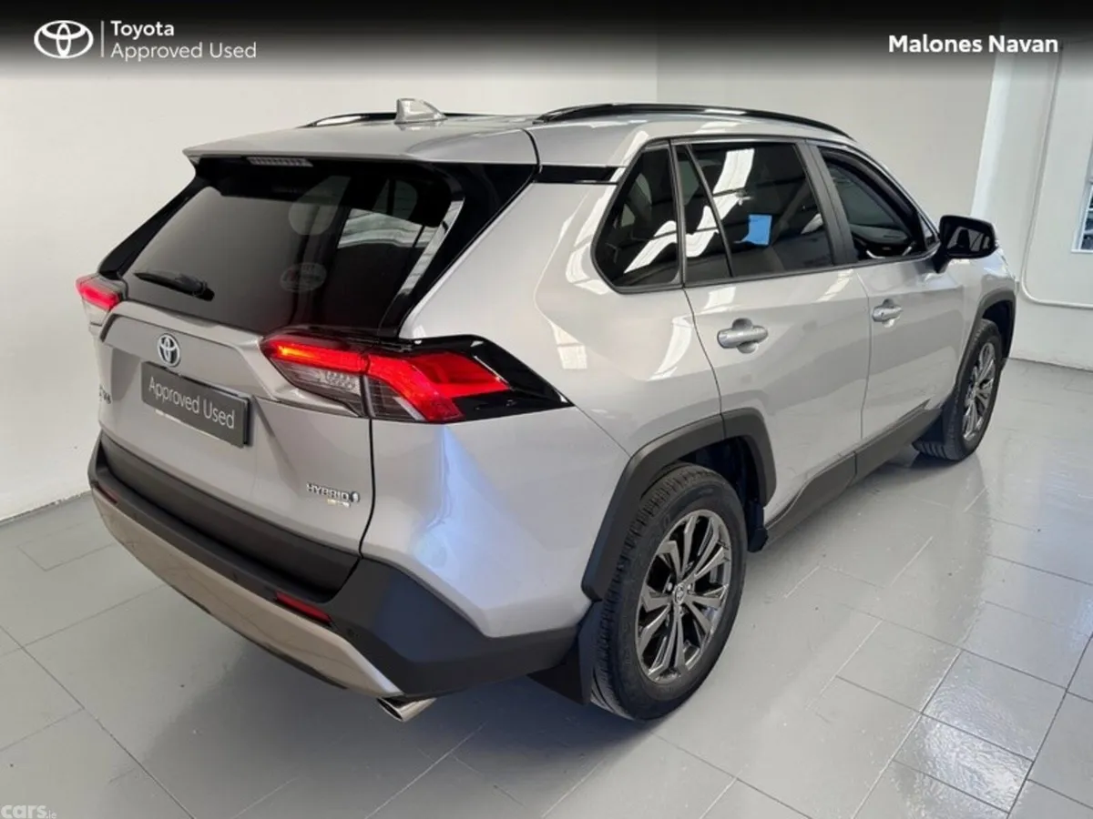 Toyota RAV4 SUV, Petrol Hybrid, 2023, Silver