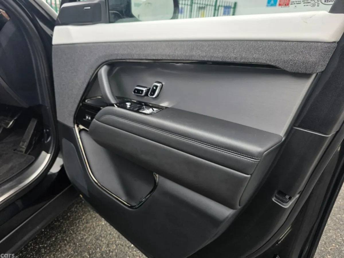Land Rover Range Rover Sport Estate, Petrol Plug-in Hybrid, 2022, Black