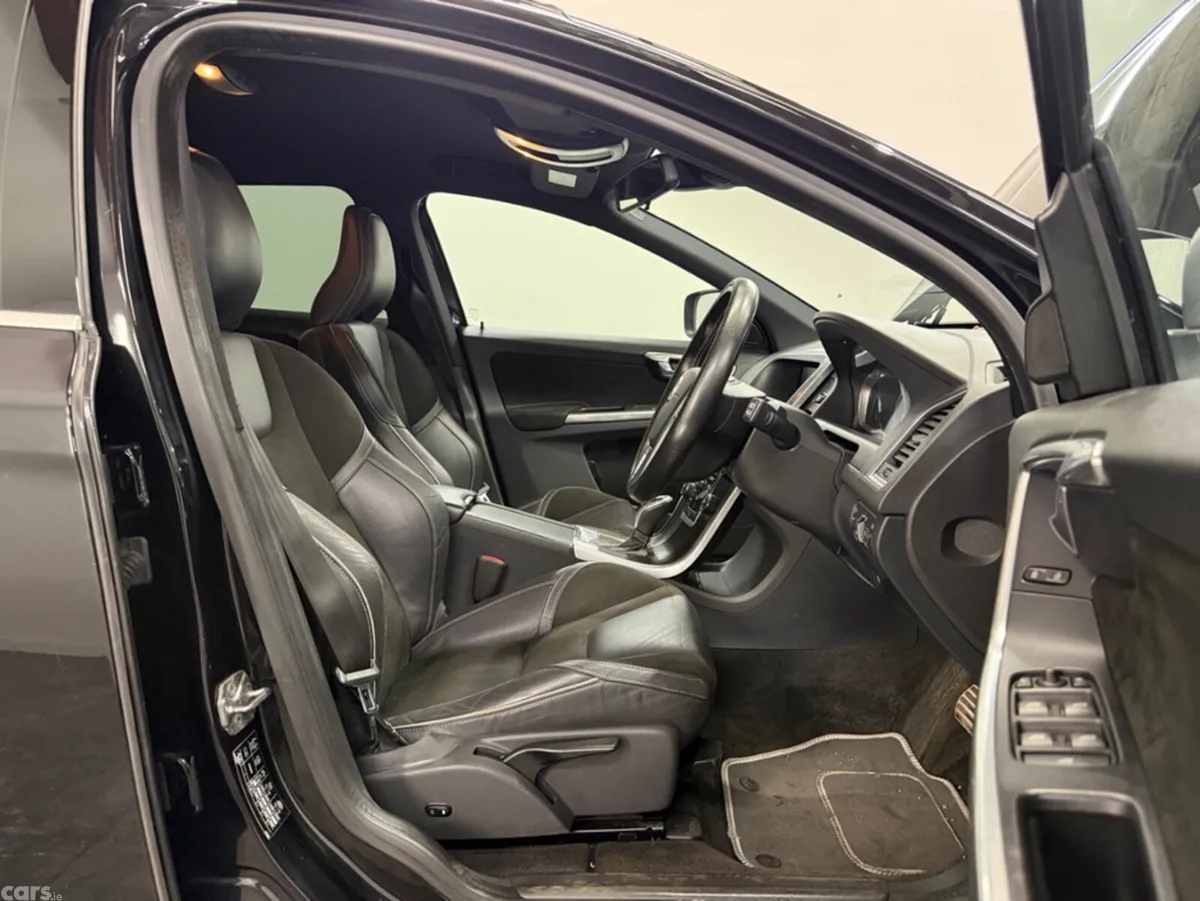 Volvo XC60 Estate, Diesel, 2015, Black