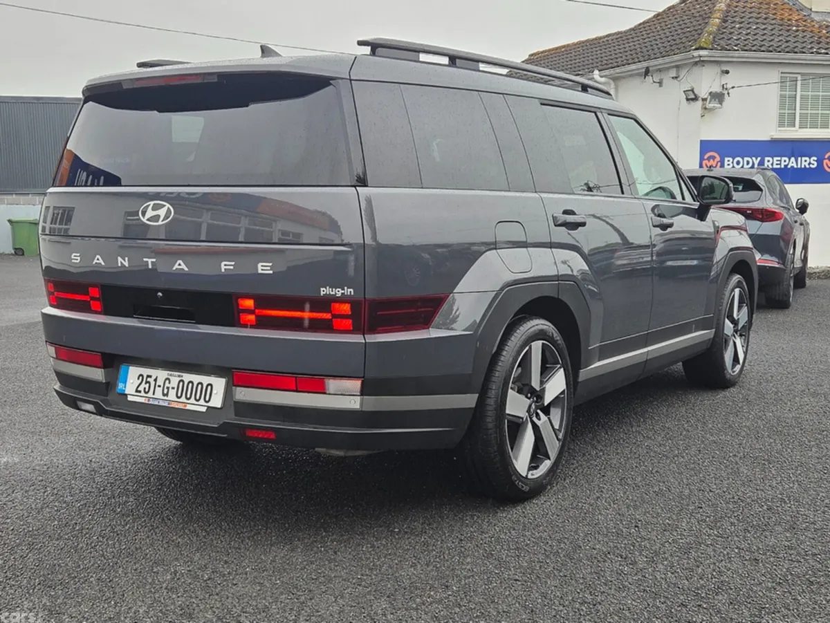 Hyundai Santa Fe Estate, Petrol Plug-in Hybrid, 2025, Grey