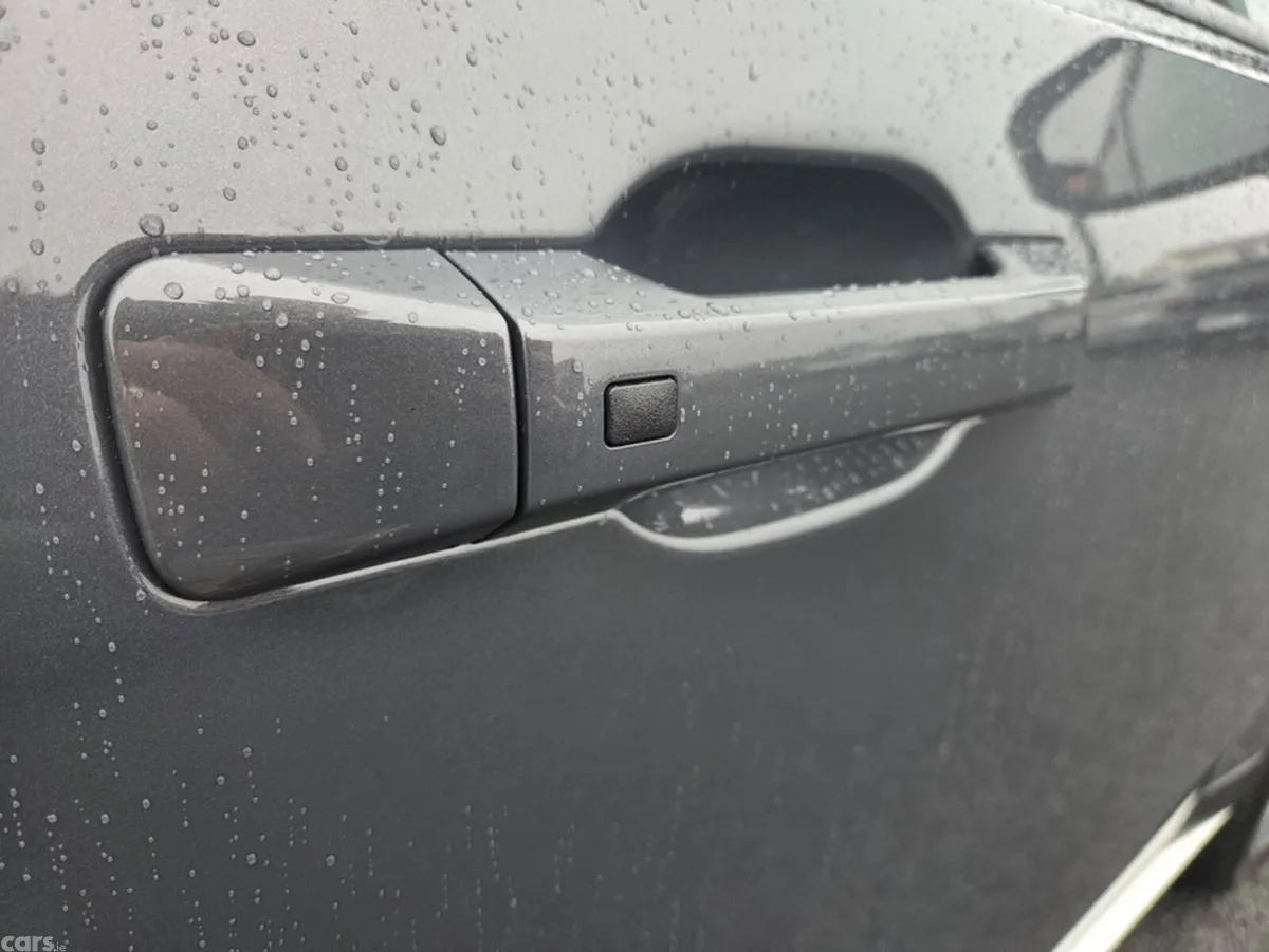 Hyundai Santa Fe Estate, Petrol Plug-in Hybrid, 2025, Grey
