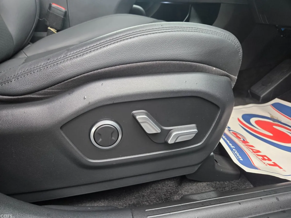 Hyundai Santa Fe Estate, Petrol Plug-in Hybrid, 2025, Grey