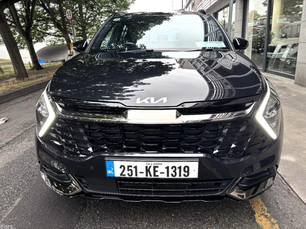Kia Sportage MPV, Petrol Plug-in Hybrid, 2025, Black