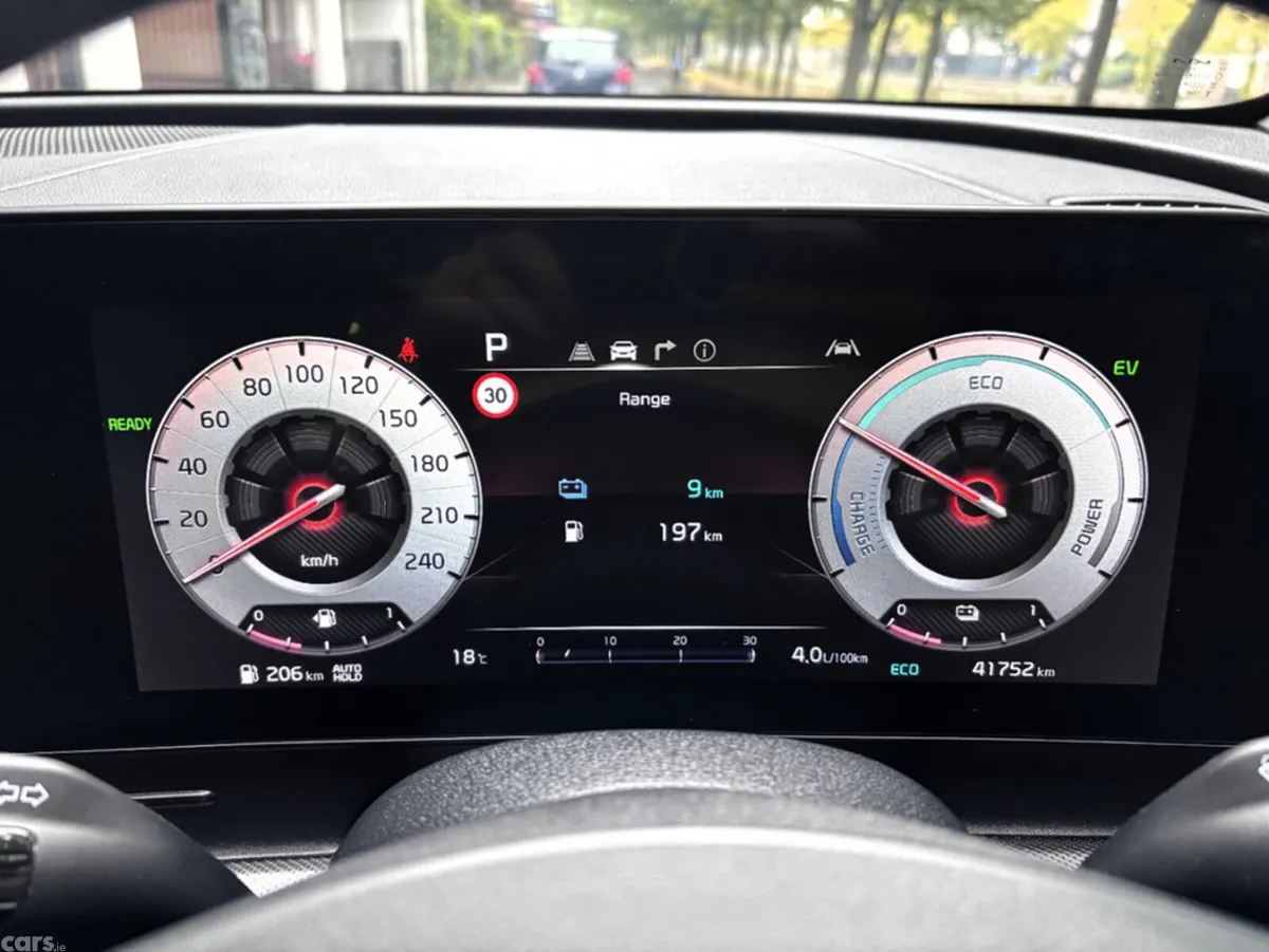 Kia Sportage MPV, Petrol Plug-in Hybrid, 2025, Black