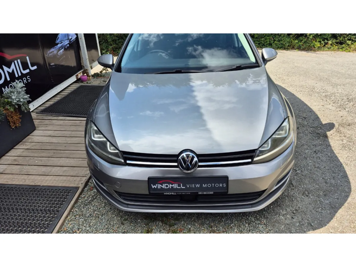 Volkswagen Golf Hatchback, Petrol, 2016, Silver