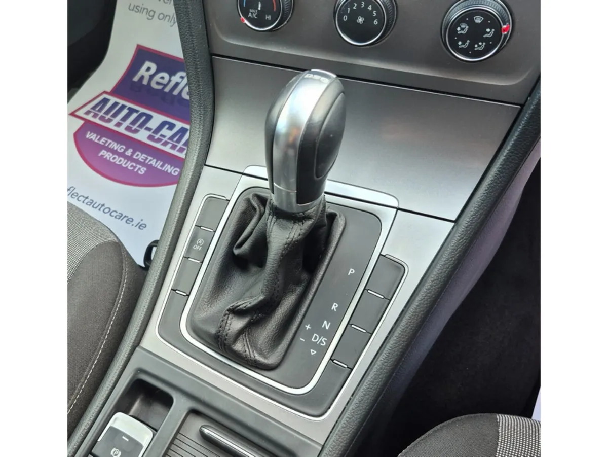Volkswagen Golf Hatchback, Petrol, 2016, Silver