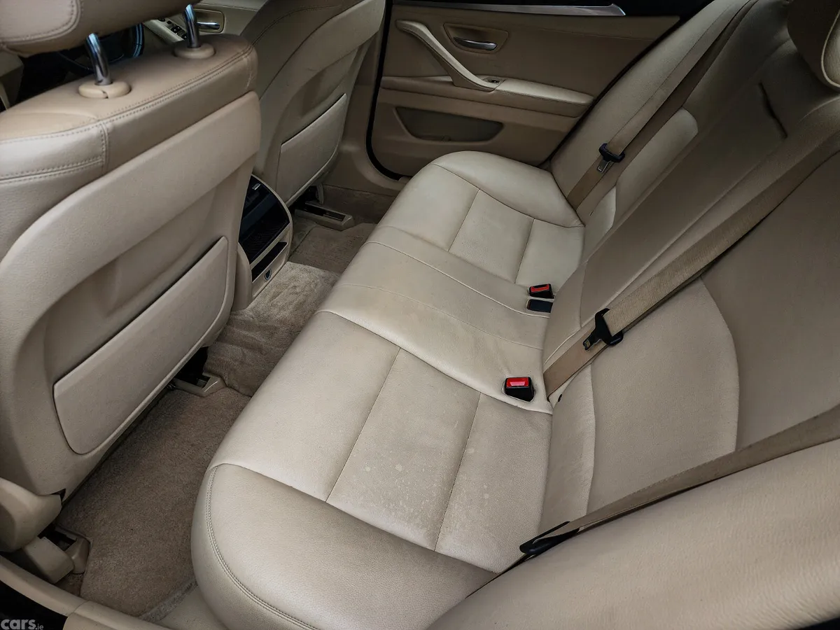 BMW 5-Series Saloon, Diesel, 2014, Blue