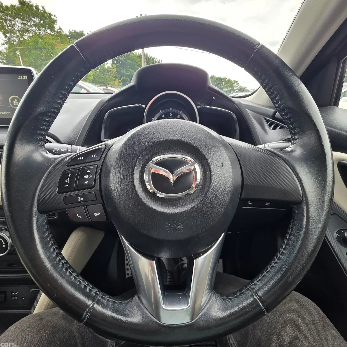 Mazda Demio Hatchback, Petrol, 2016, Red