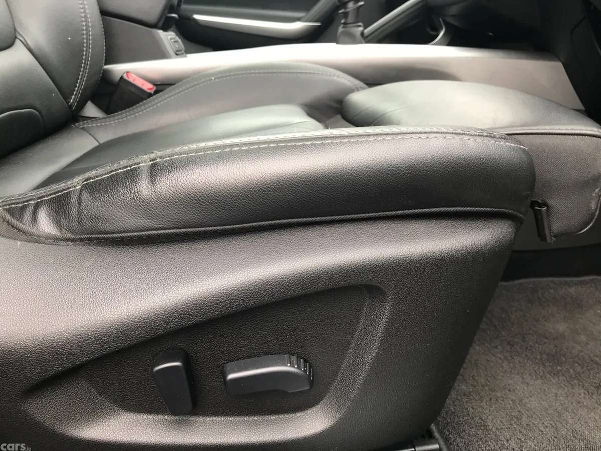 Renault Kadjar SUV, Diesel, 2021, Grey