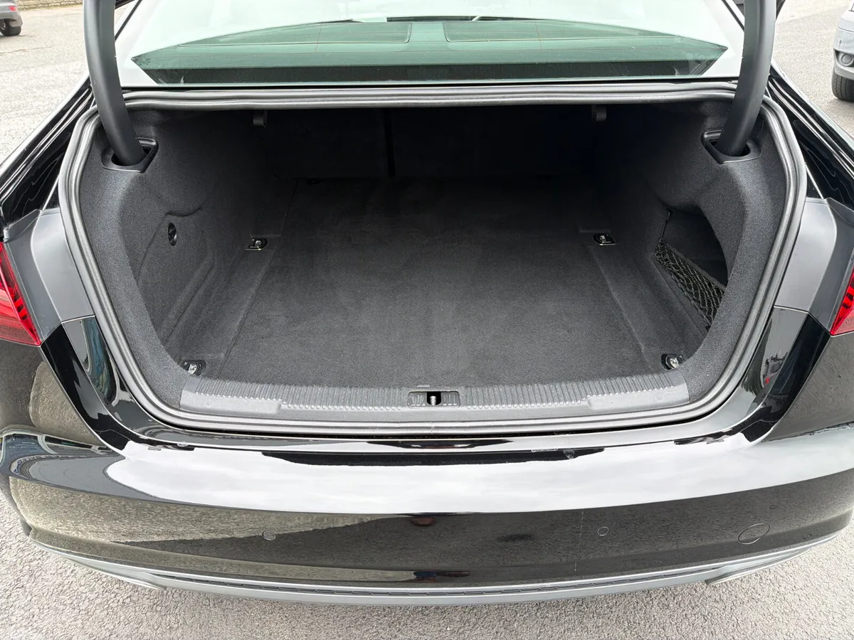 Audi A6 Saloon, Diesel, 2015, Black