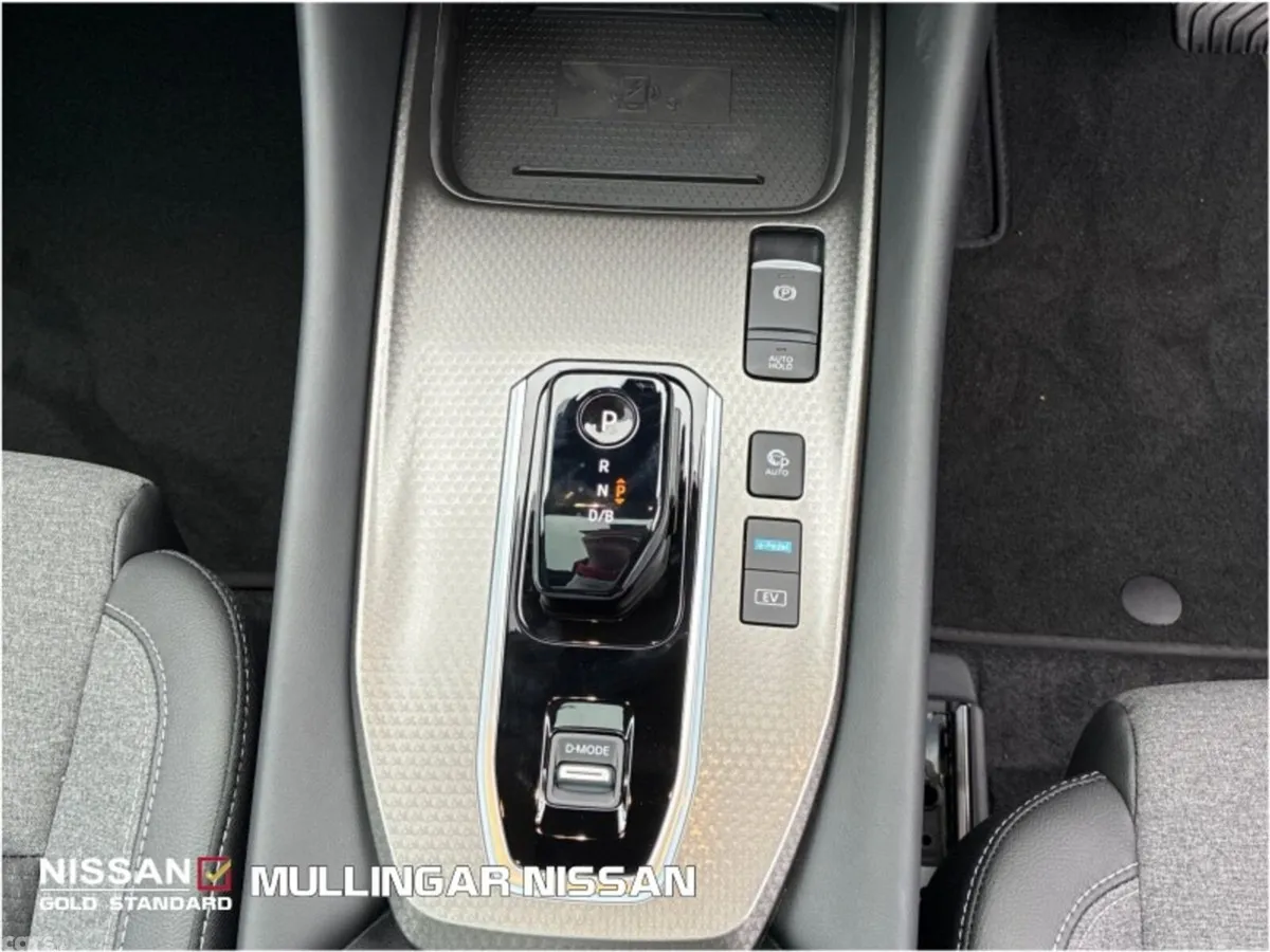 Nissan Qashqai MPV, Petrol Hybrid, 2026, Silver