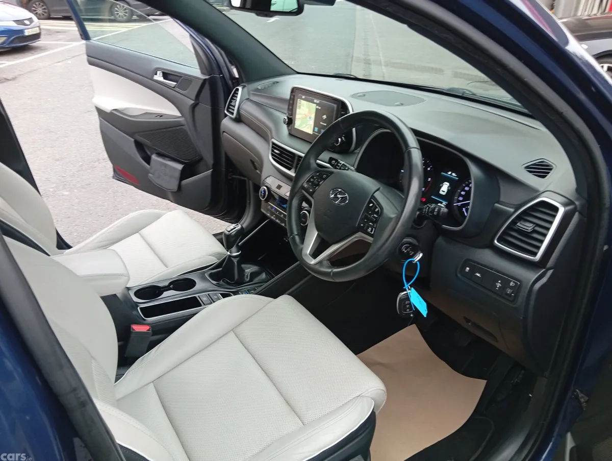 Hyundai Tucson SUV, Diesel, 2019, Blue