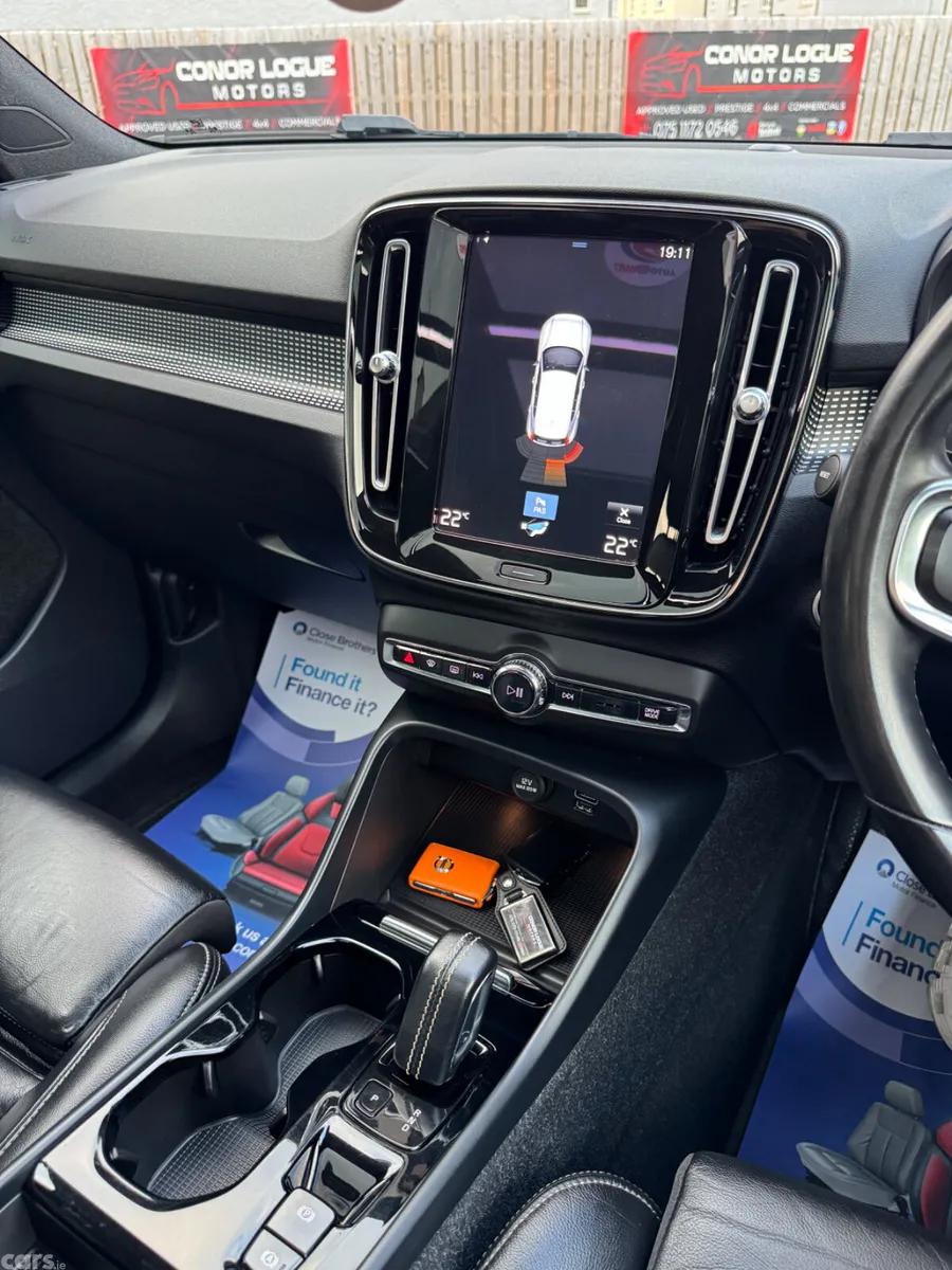 Volvo XC40 SUV, Petrol Hybrid, 2021, Grey