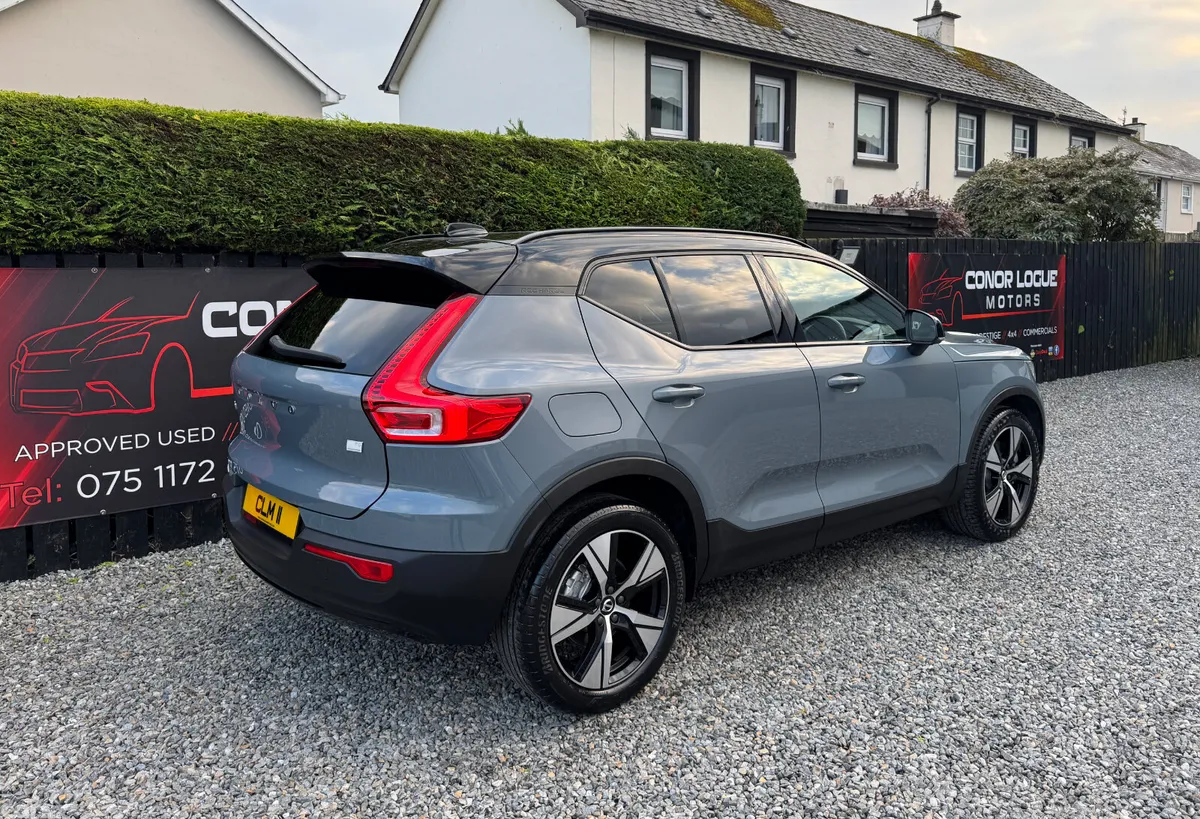 Volvo XC40 SUV, Petrol Hybrid, 2021, Grey
