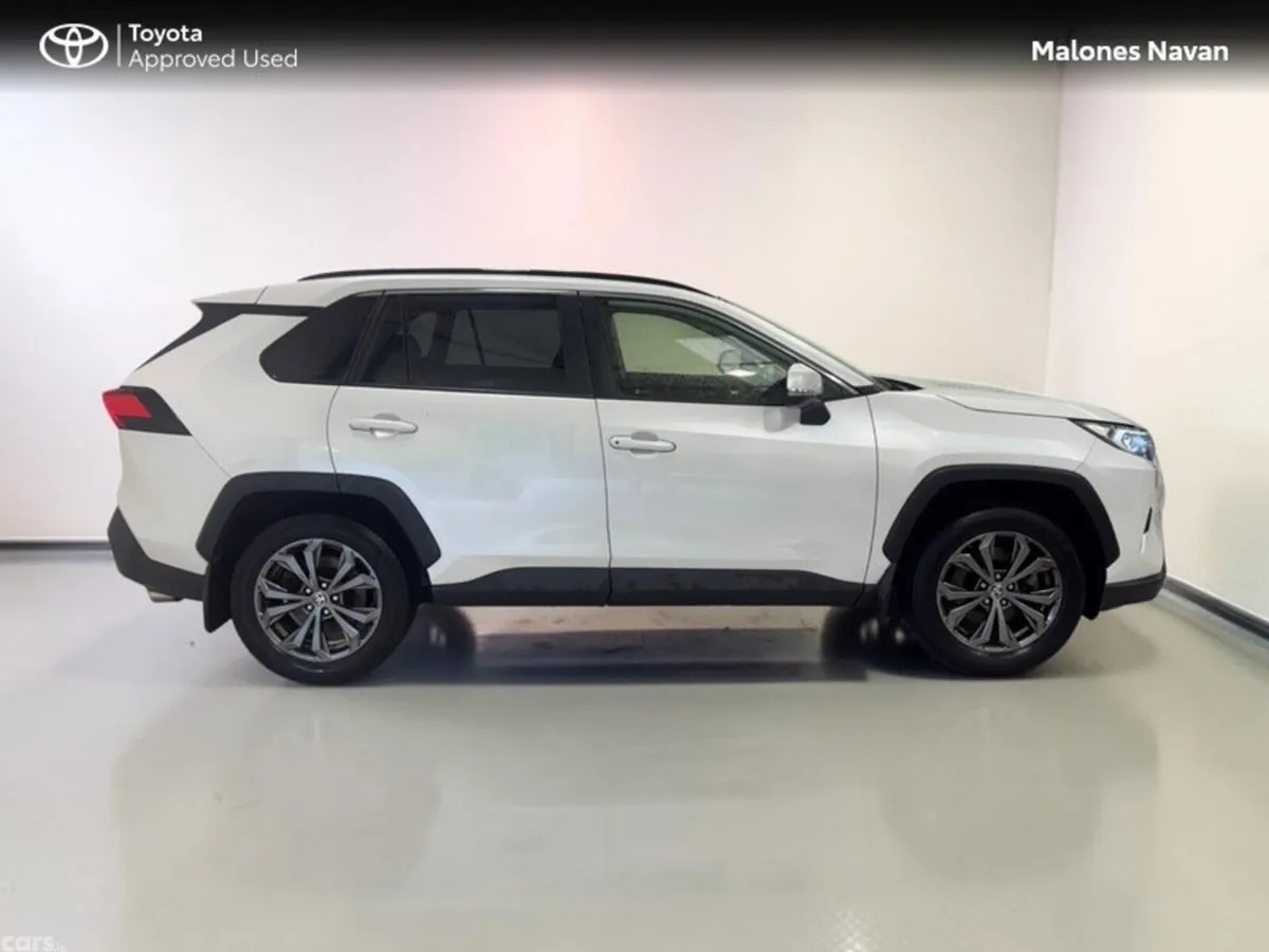 Toyota RAV4 SUV, Petrol Hybrid, 2024, White