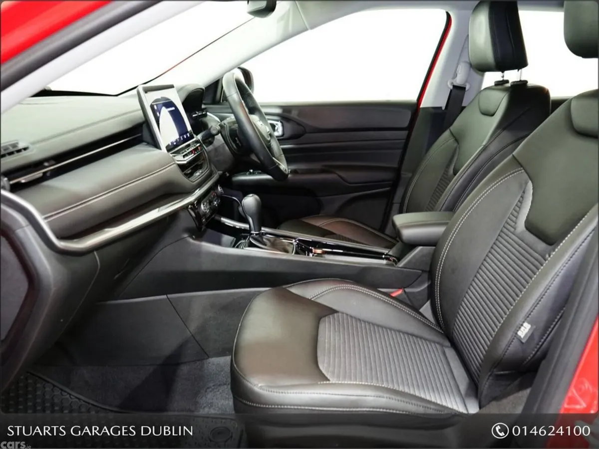 Jeep Compass SUV, Petrol, 2025, Red