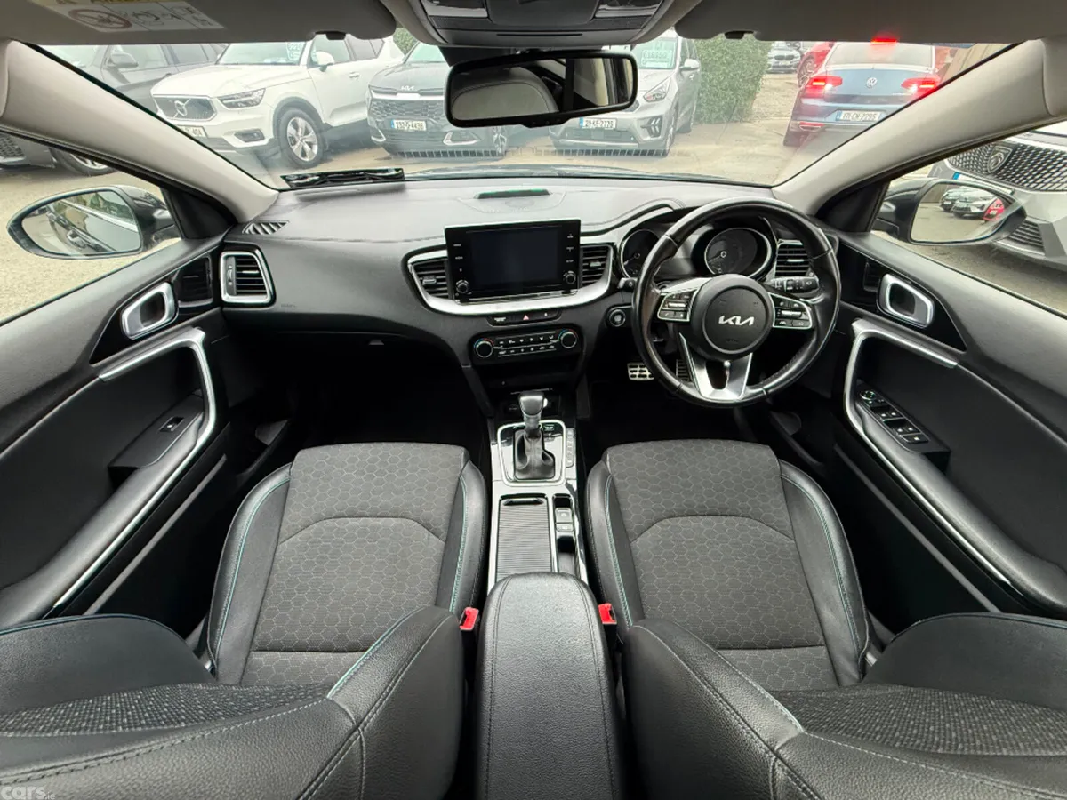 Kia Ceed Estate, Petrol Plug-in Hybrid, 2022, Black