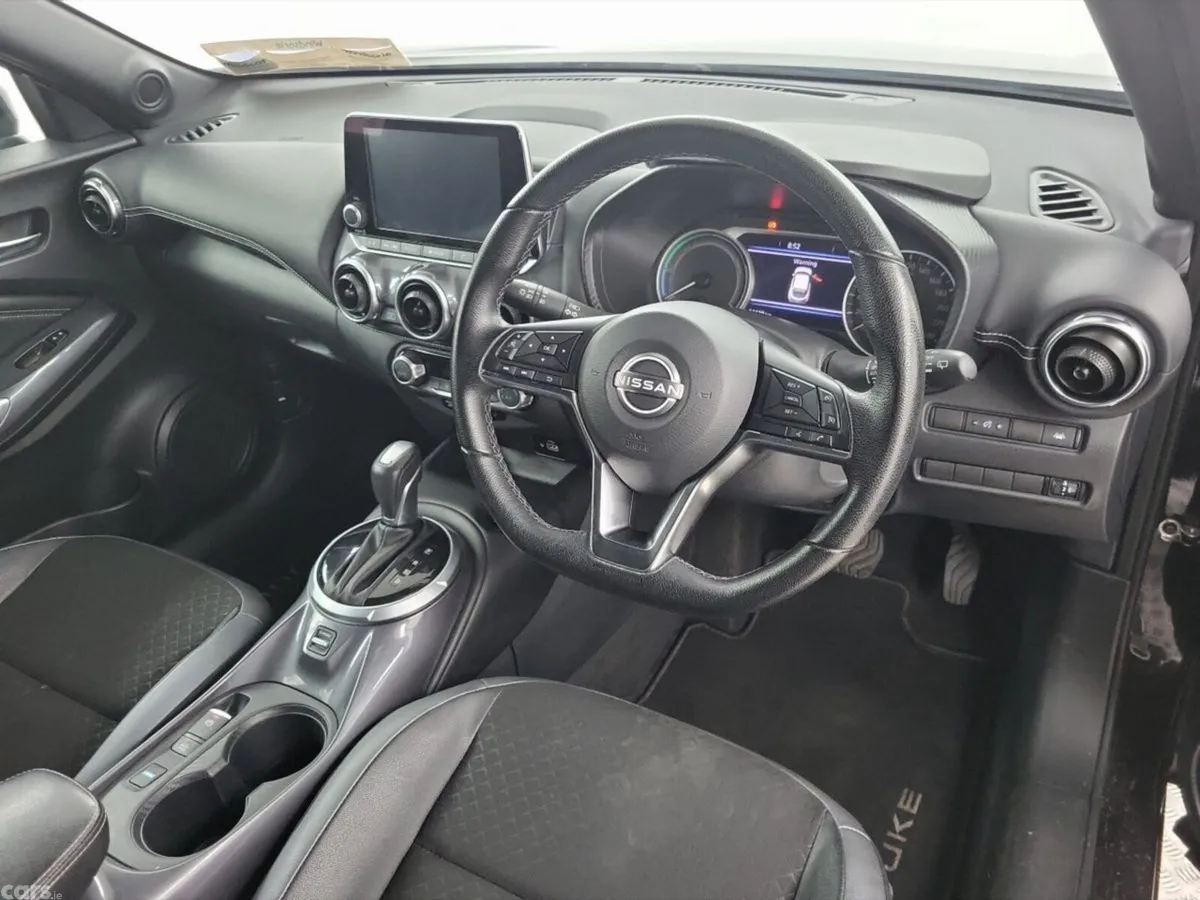 Nissan Juke SUV, Petrol Hybrid, 2024, Black