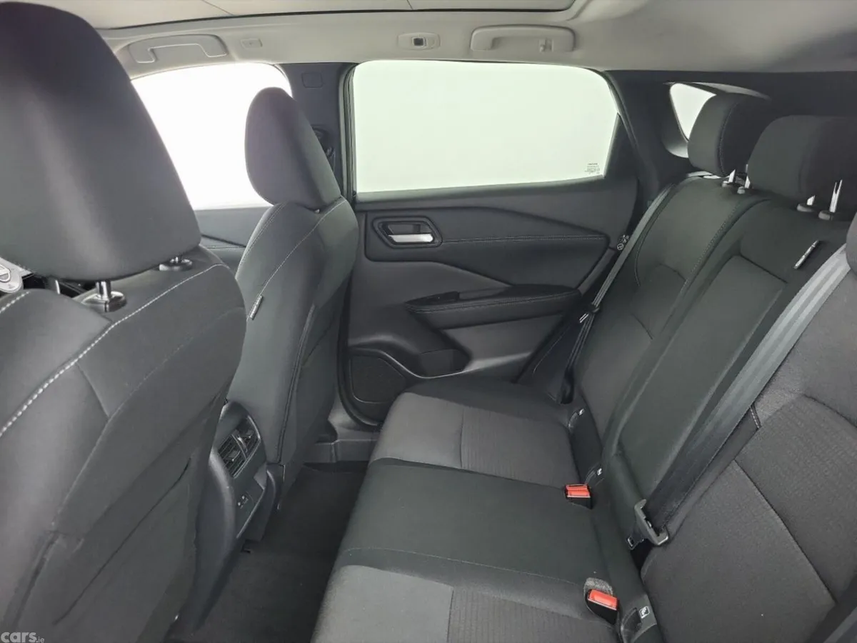 Nissan Qashqai MPV, Petrol Hybrid, 2023, Blue