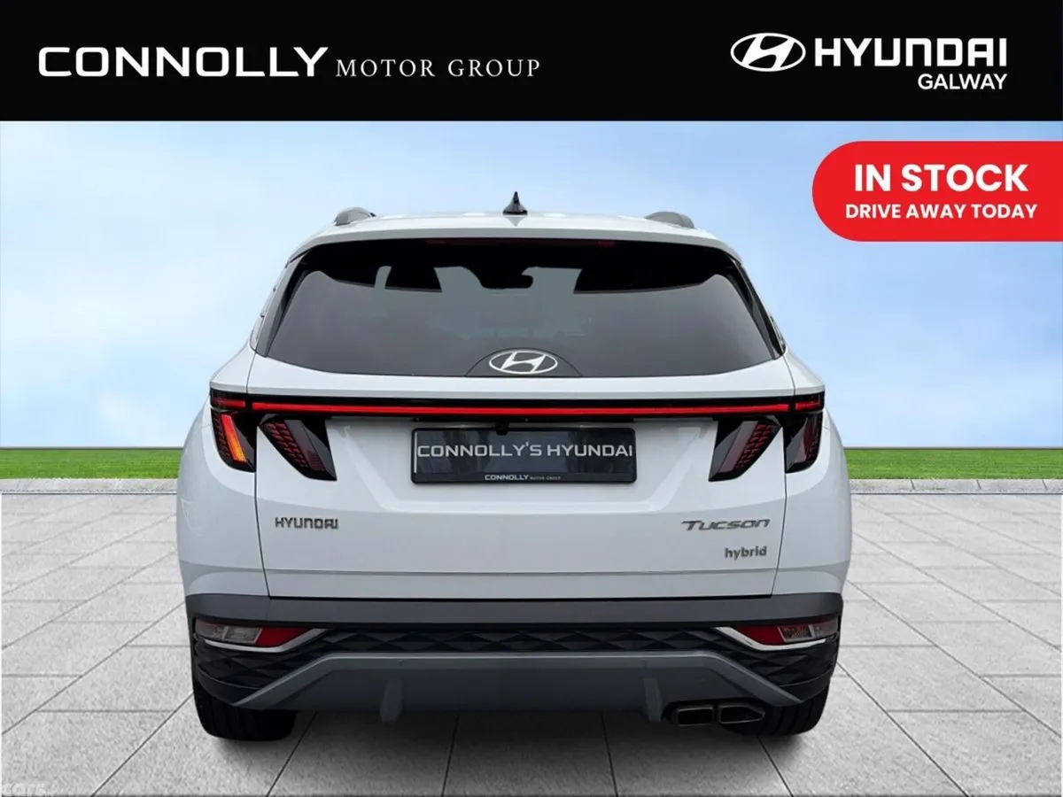 Hyundai Tucson SUV, Petrol Hybrid, 2024, White