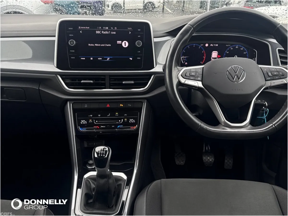 Volkswagen T-Roc Hatchback, Petrol, 2023, Red