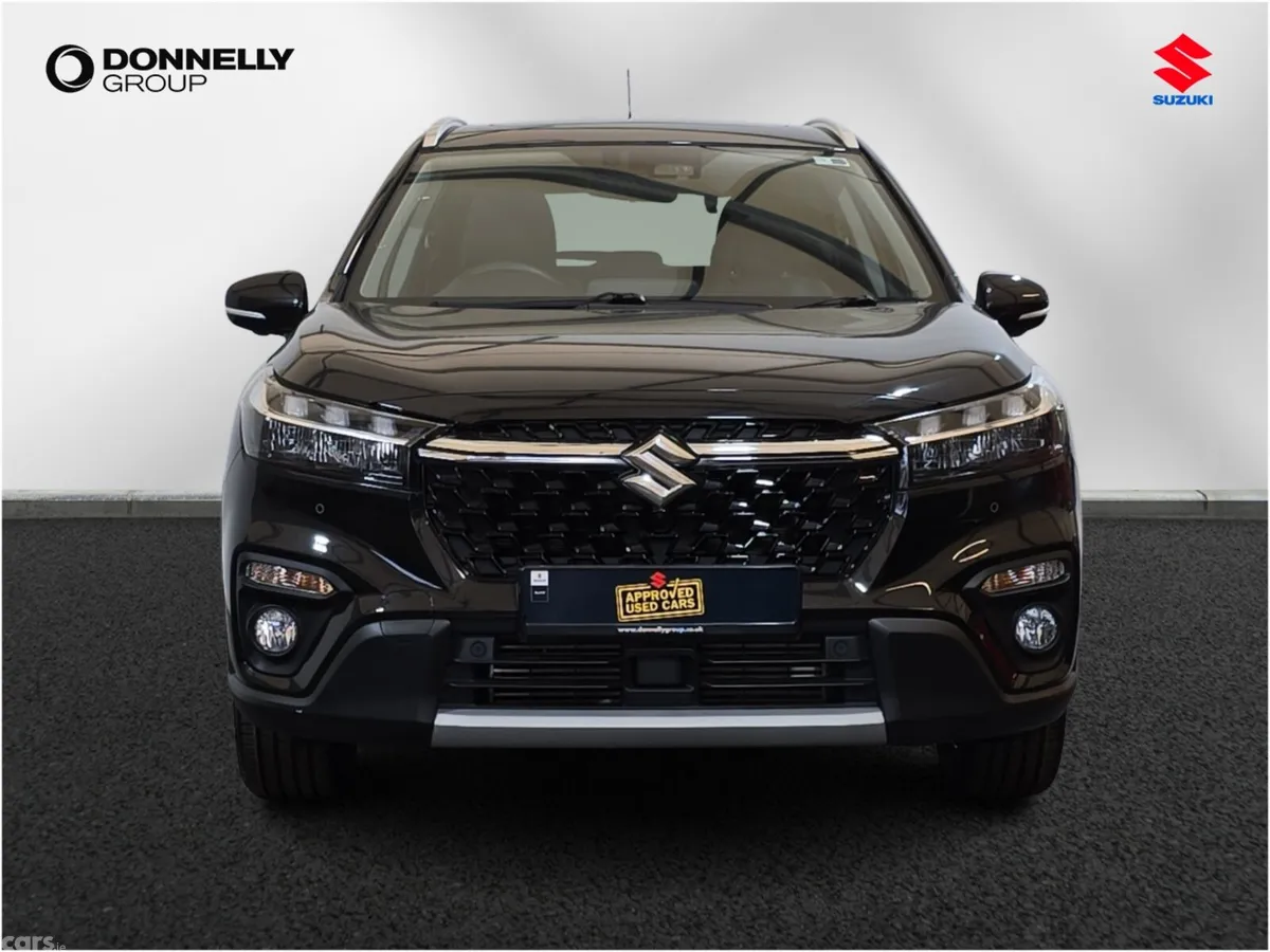 Suzuki S-CROSS Hatchback, Petrol, 2023, Black
