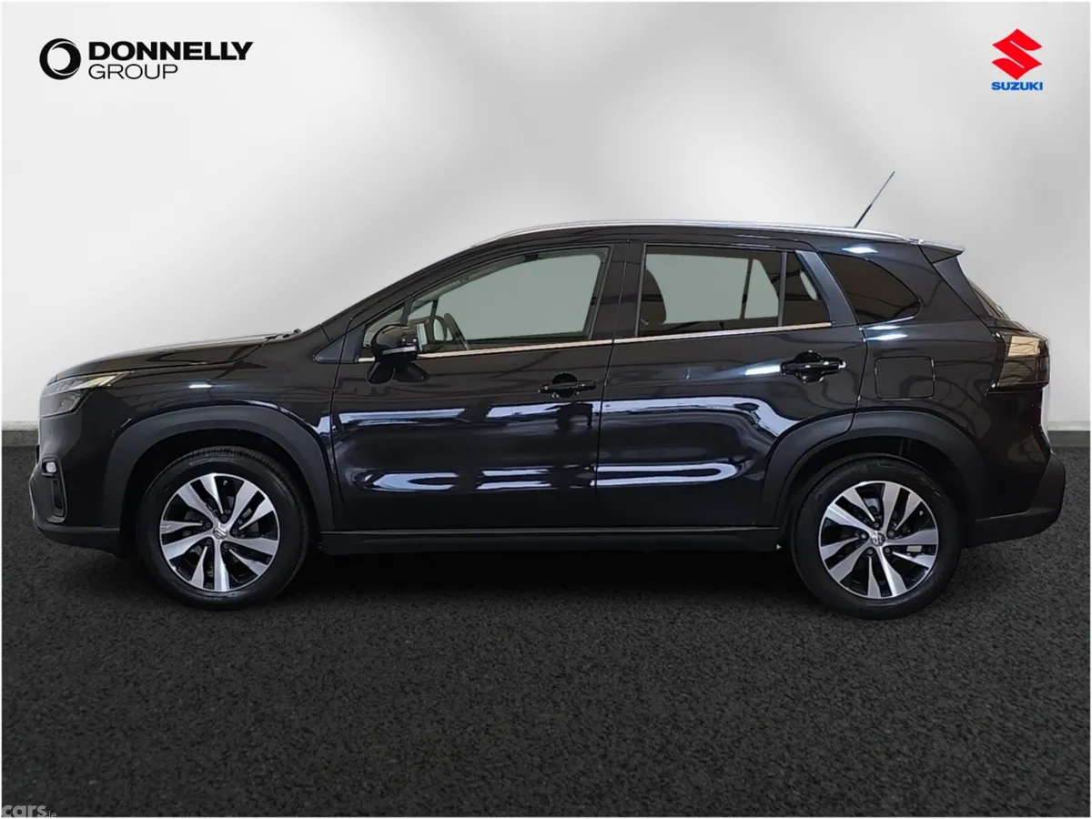 Suzuki S-CROSS Hatchback, Petrol, 2023, Black
