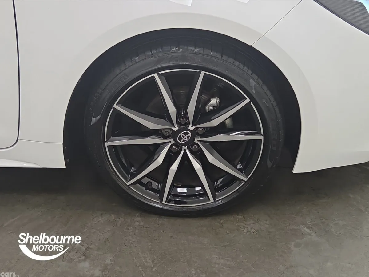 Toyota Corolla Hatchback, Petrol Hybrid, 2023, White