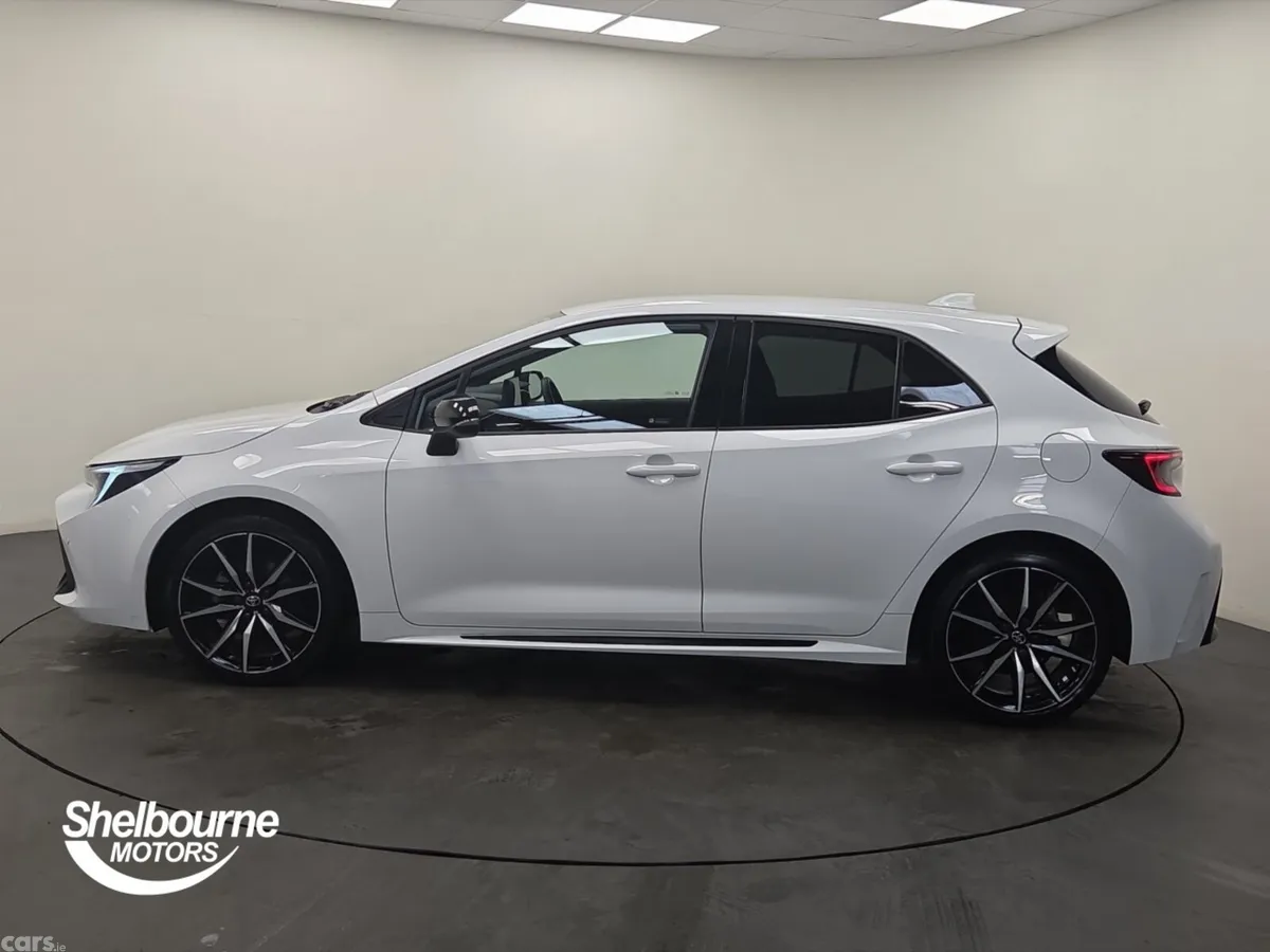 Toyota Corolla Hatchback, Petrol Hybrid, 2023, White