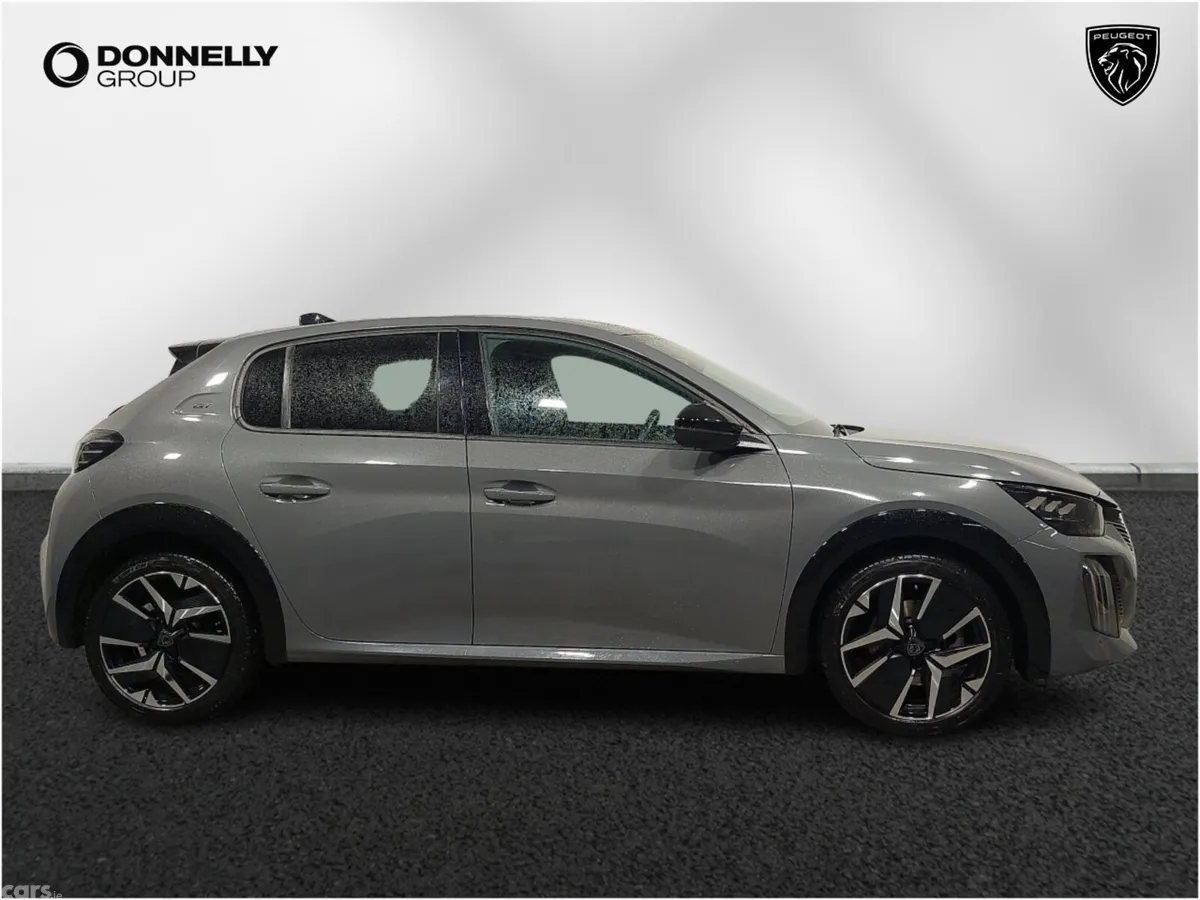 Peugeot 208 Hatchback, Petrol, 2026, Grey