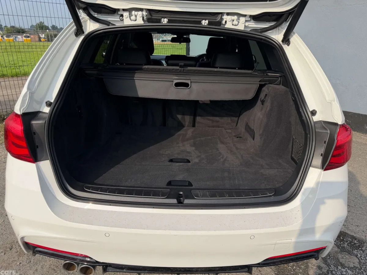 BMW 3-Series Estate, Diesel, 2018, White