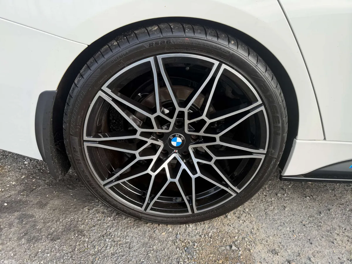 BMW 3-Series Estate, Diesel, 2018, White